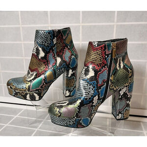 Metallic Blue Green Red Black Snakeskin Print Platform Booties Womens Size 7